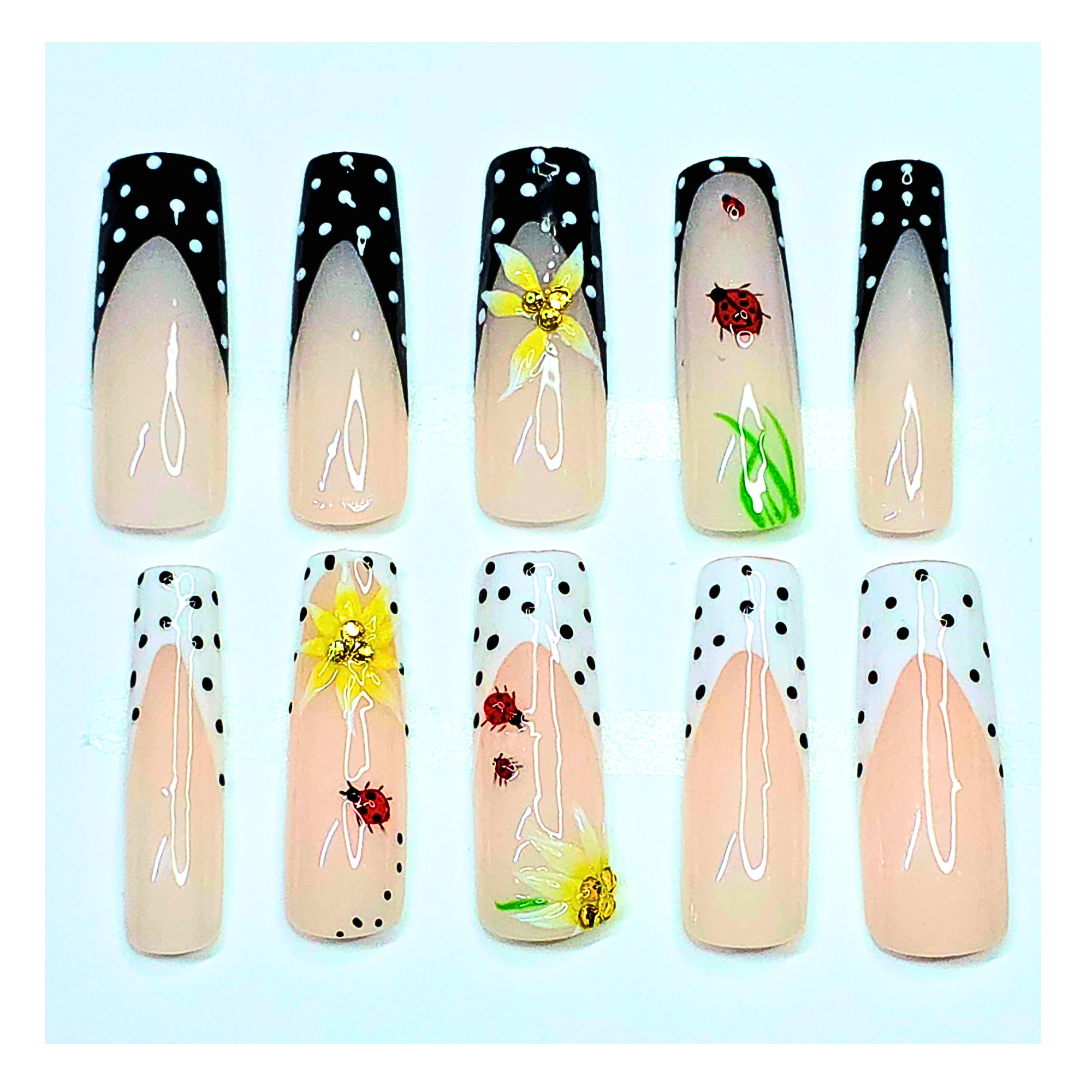 Garden Chic Ladybug Polka Dot Press-on Nails